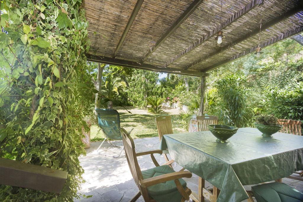 Villa Monserrato - Goelba Порто-Аццурро Екстер'єр фото